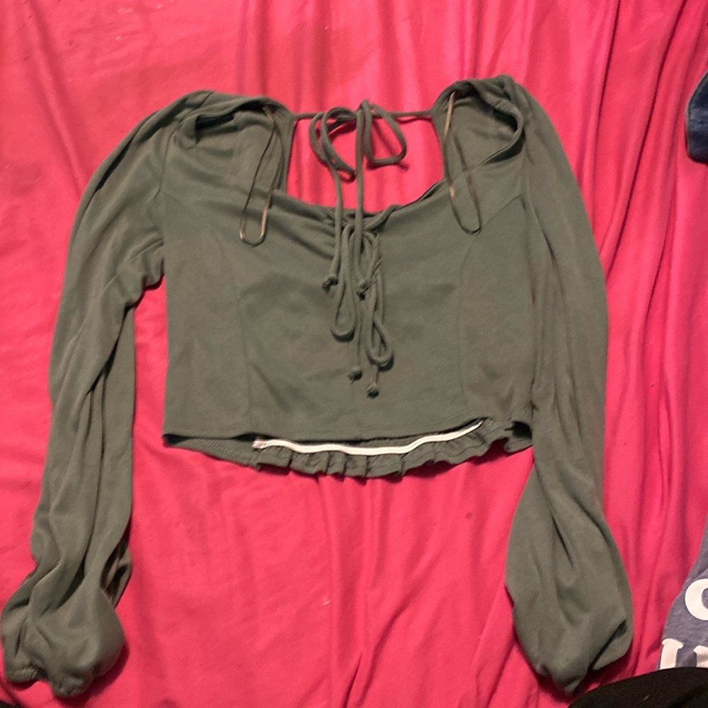 Green crop top